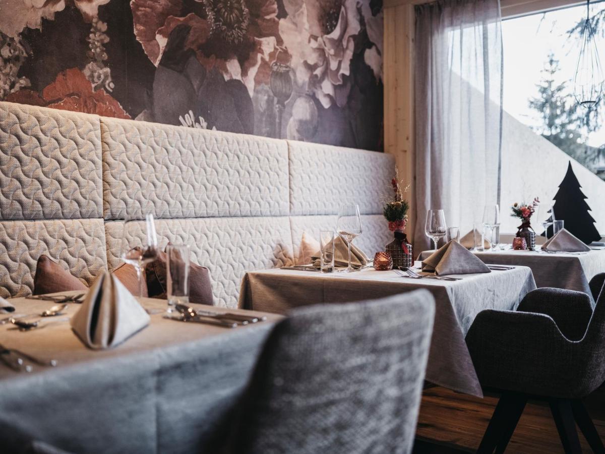 Hotel Chesa Monte 4Sterne Superior Fiss Eksteriør bilde